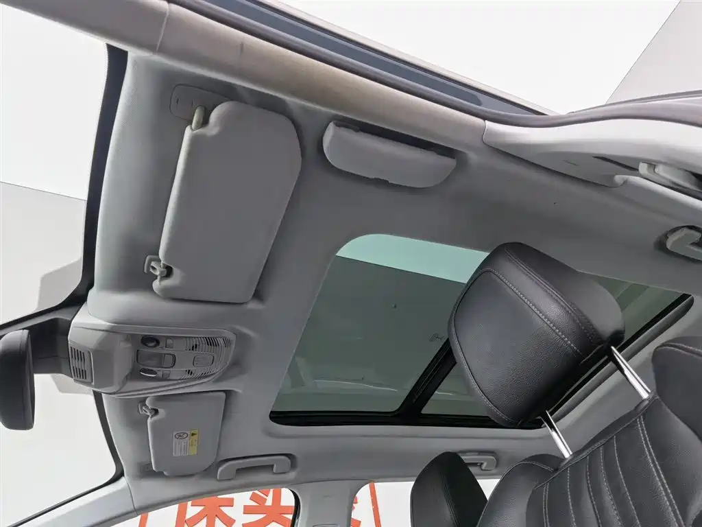 Peugeot 5008 2017 380THP 7-seat Luxury Edition фото 14