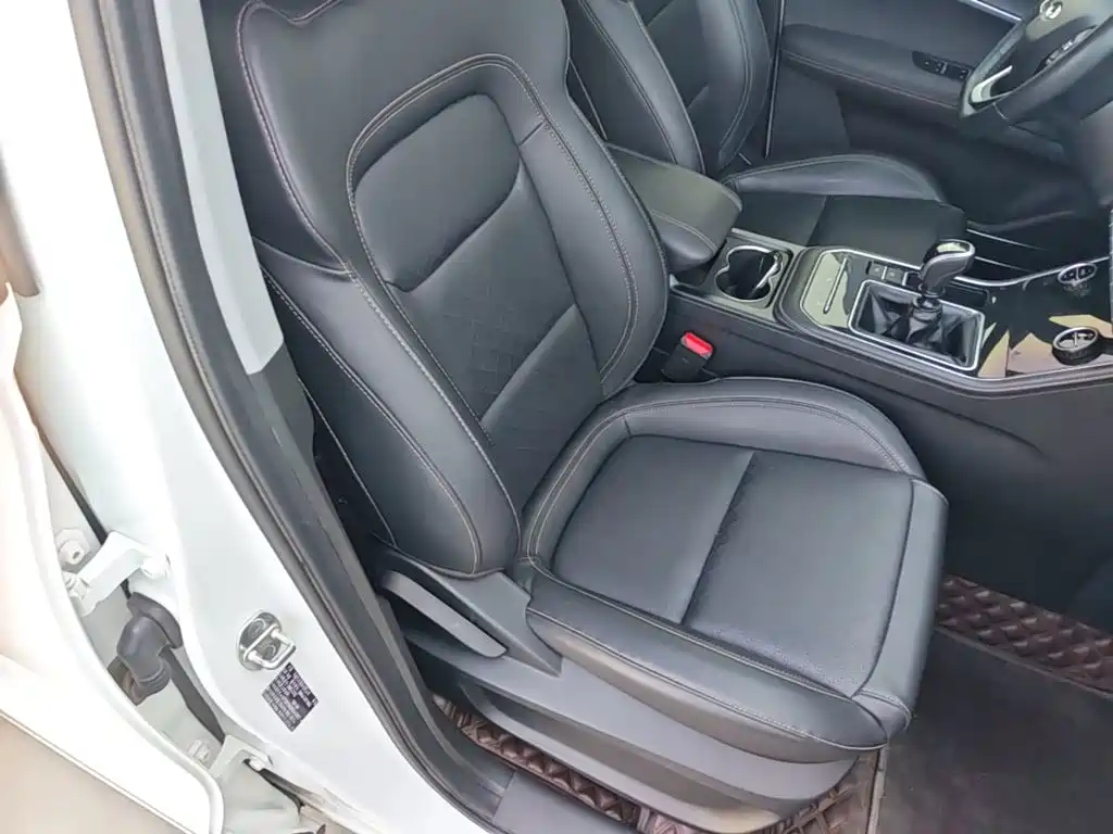 Фото 25 - Chery Tiggo 8