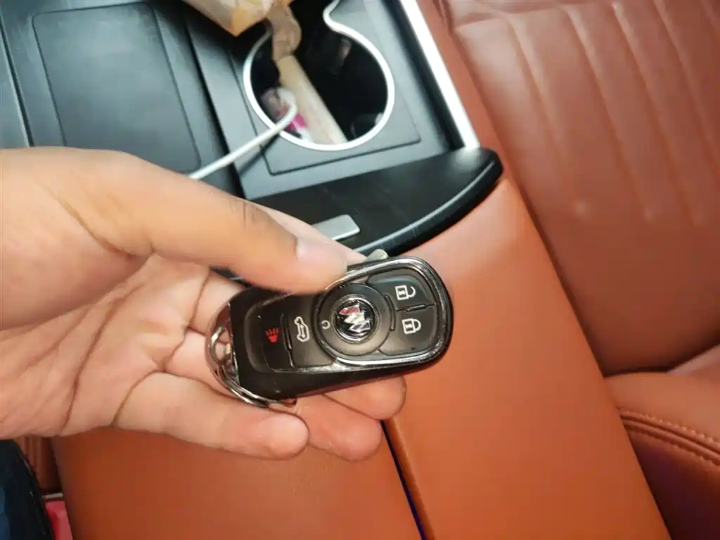 Buick GL8 2022 ES Landmark 653T Premium фото 12