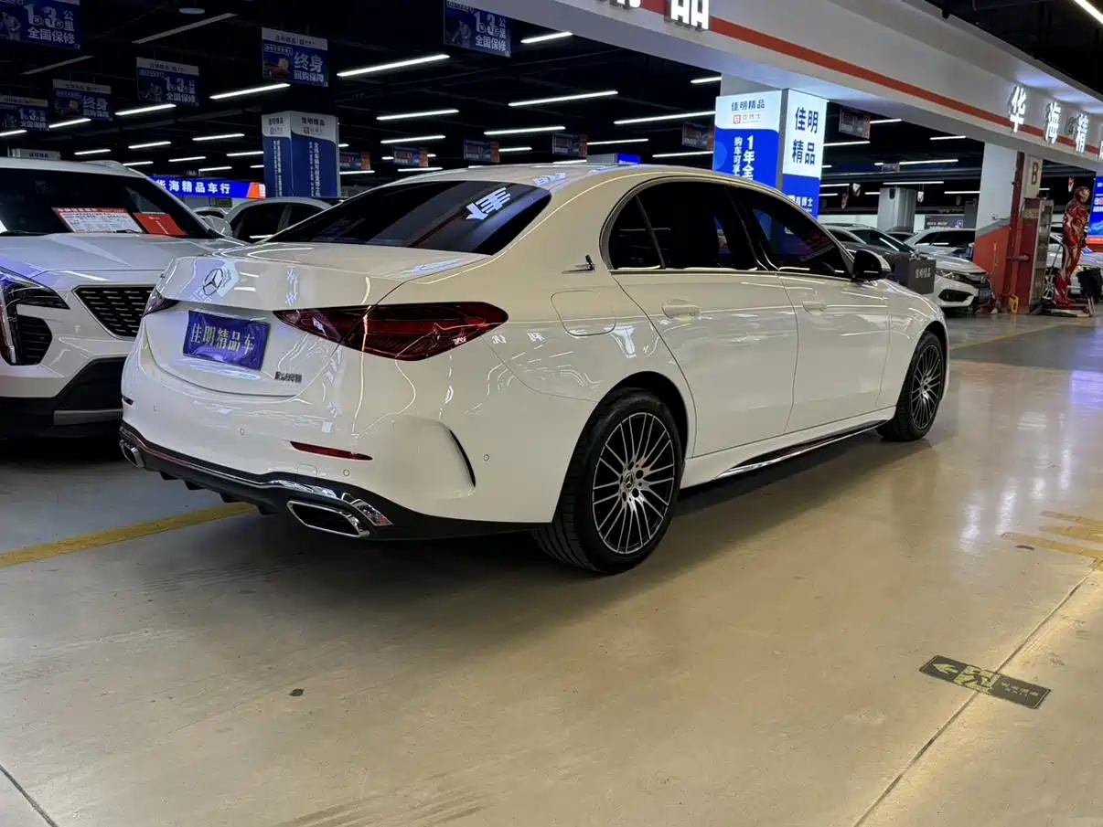 Mercedes-Benz C-Class 2023 C 200 L Sport фото 13