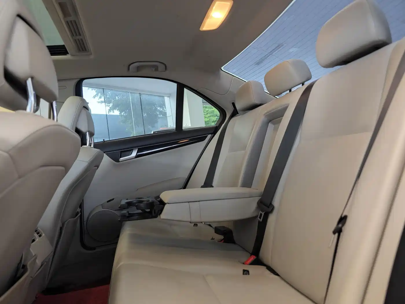 Mercedes-Benz C-Class 2013 C 180 Classic Grand Edition фото 24