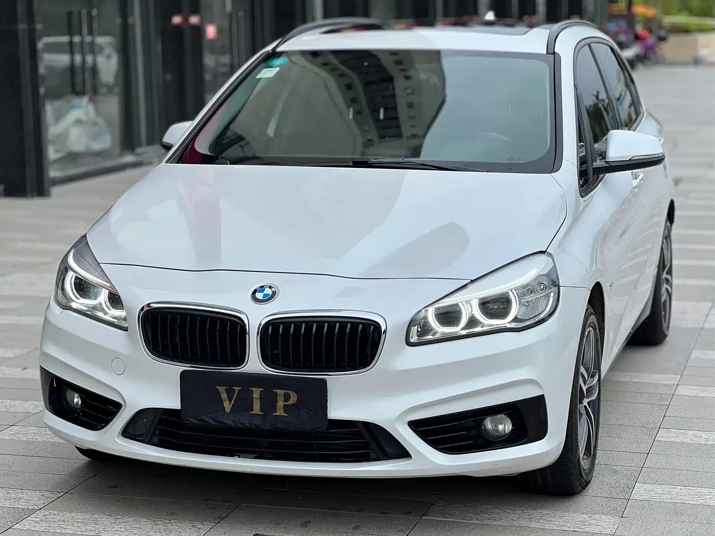 BMW 2 Series Touring 2016 218i Sport Design Package