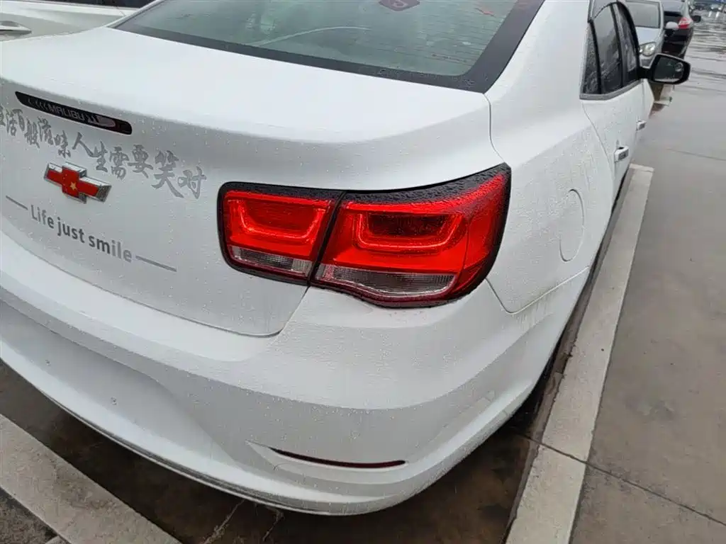 Chevrolet Malibu 2017 1.5T Automatic Luxury Edition фото 8