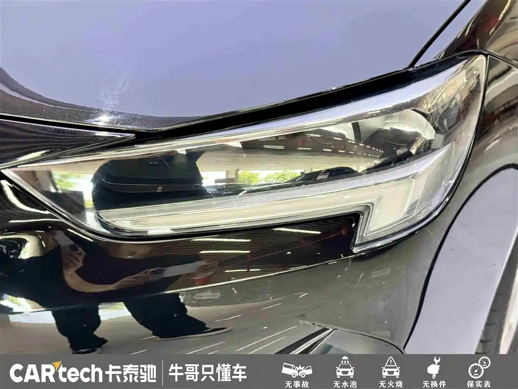 Buick Regal 2020 552T Luxury фото 11