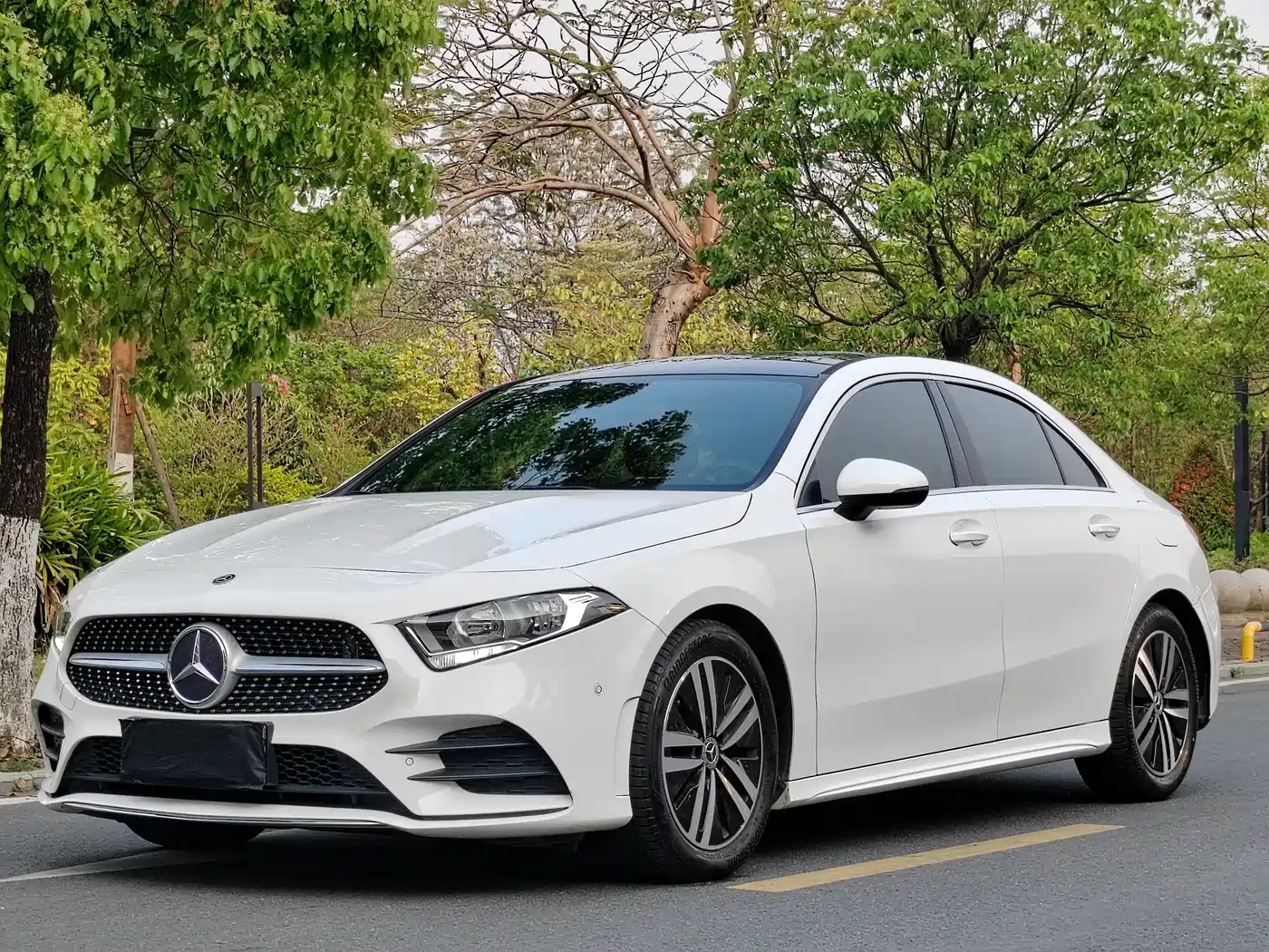 Mercedes-Benz A-Class 2019 A 180 L Sport Sedan
