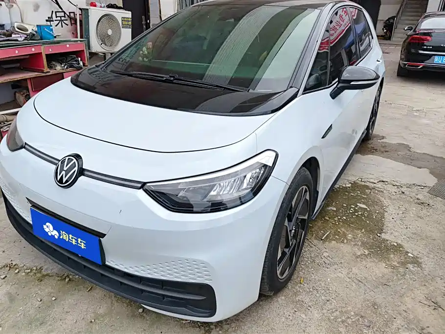 Volkswagen ID.3 2023 Pure Smart Edition
