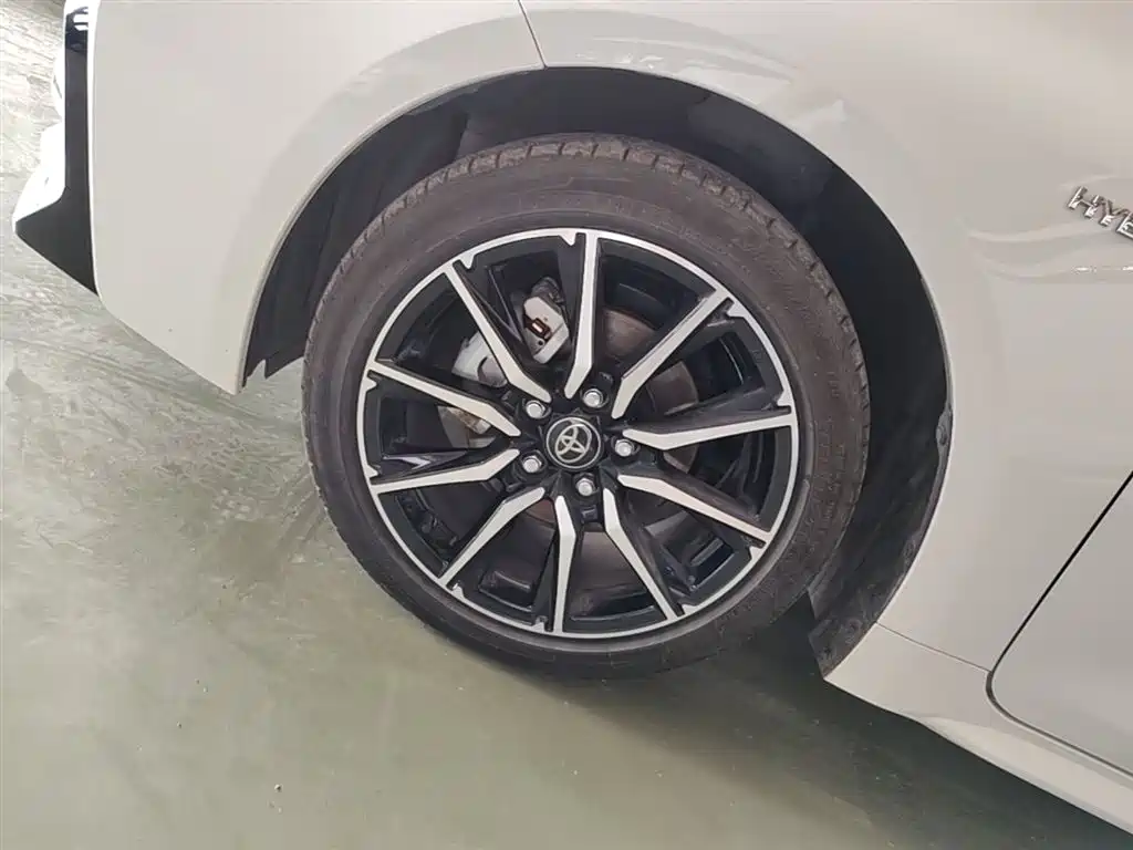 Toyota Levin 2023 Smart Hybrid 1.8L Sport Edition фото 23