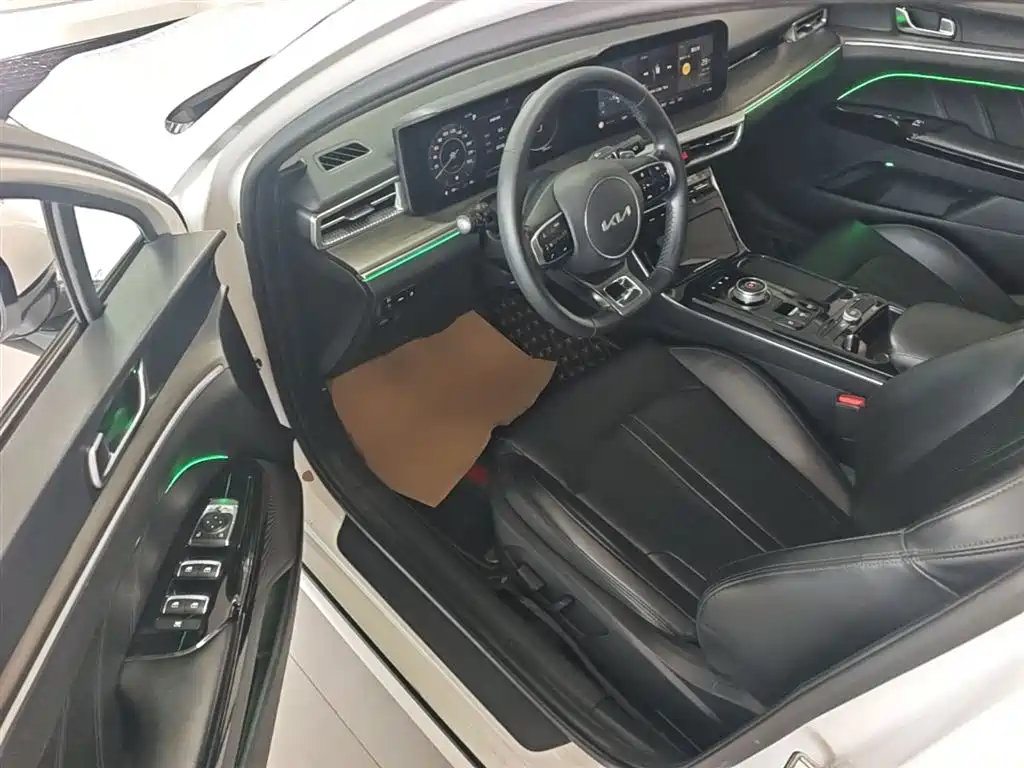 Kia K5 2021 270T CVVD Renewal Edition фото 16