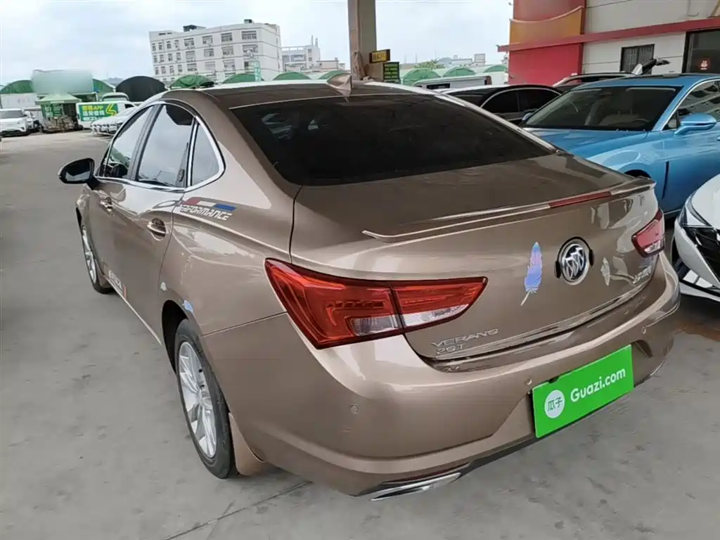 Buick Verano 2019 Sedan 20T Dual Clutch Leading фото 5