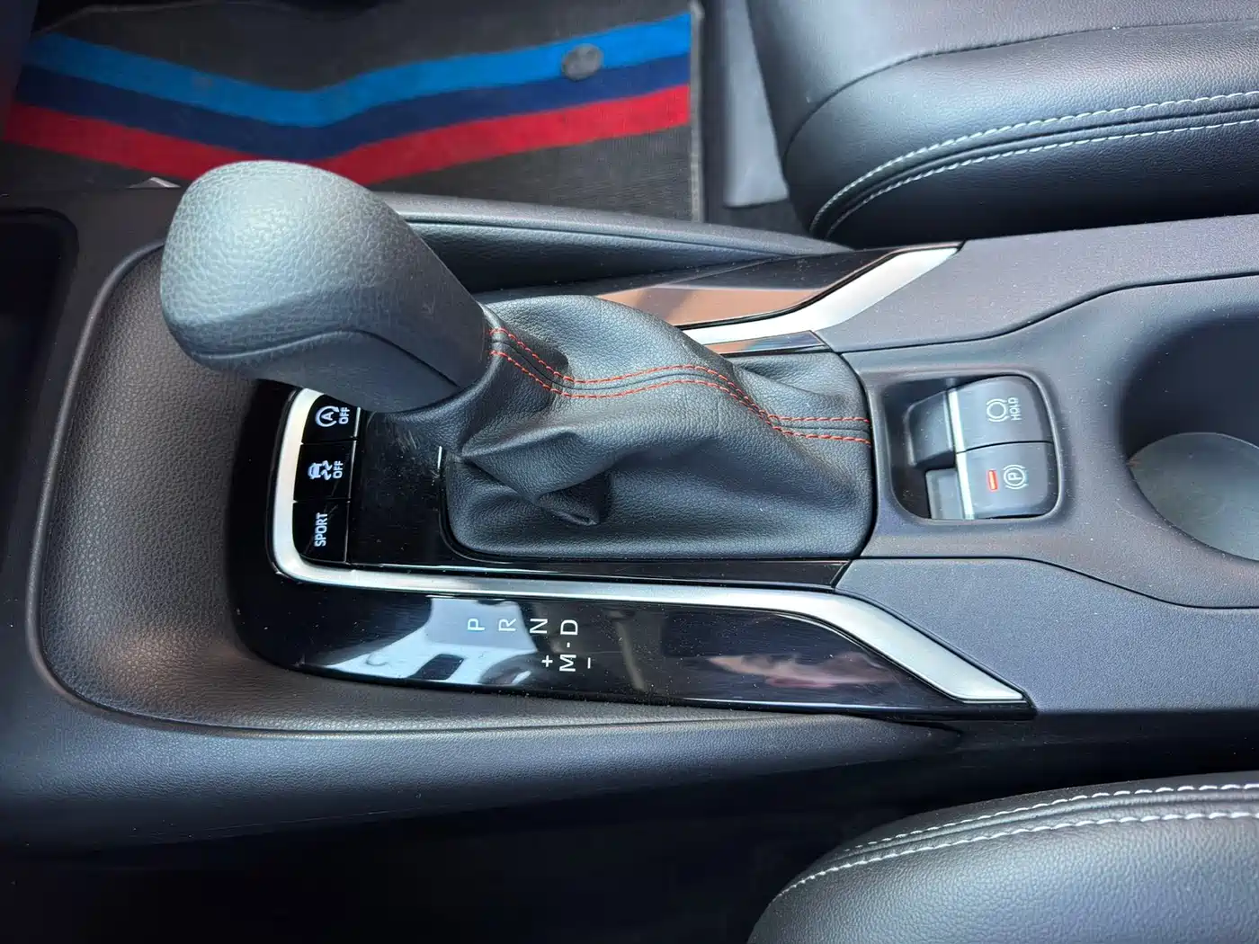 Toyota Corolla 2021 1.2T S-CVT Elite PLUS Edition фото 13