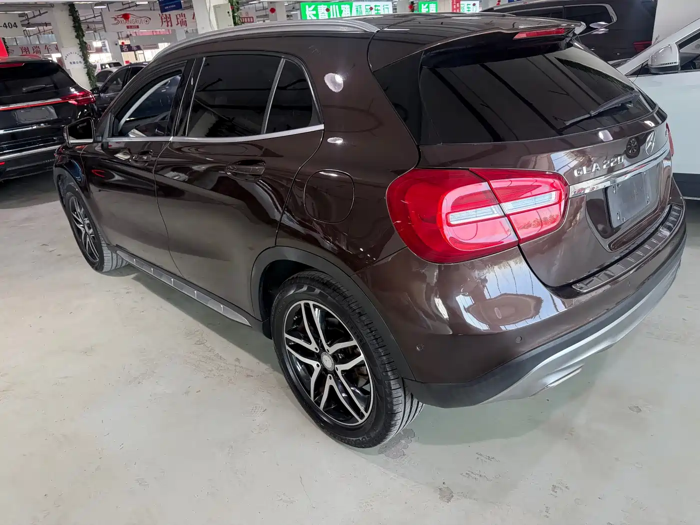 Mercedes-Benz GLA 2016 GLA 220 4MATIC Fashion фото 9