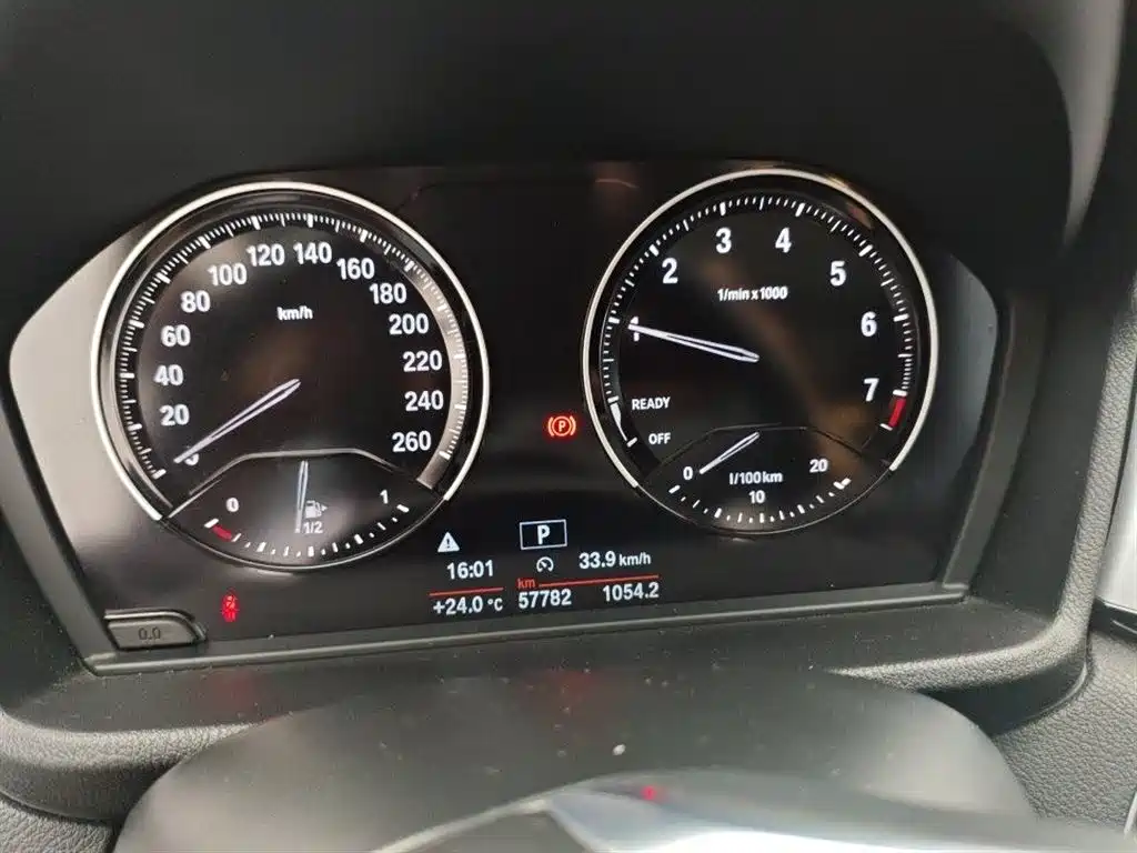 BMW X1 2019 sDrive20Li Leading Model фото 5