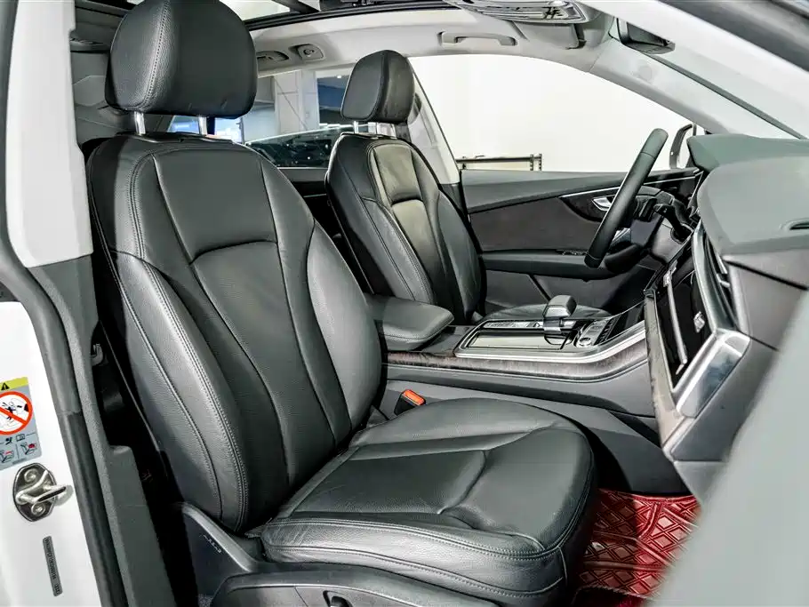 Audi Q8 2019 45 TFSI Premium Dynamic фото 20