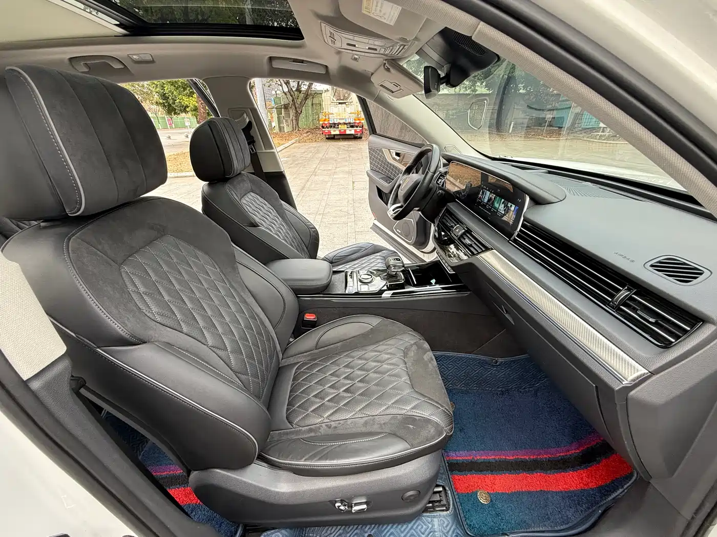 Hongqi HS5 2019 2.0T Smart Connect Enjoy Edition фото 11