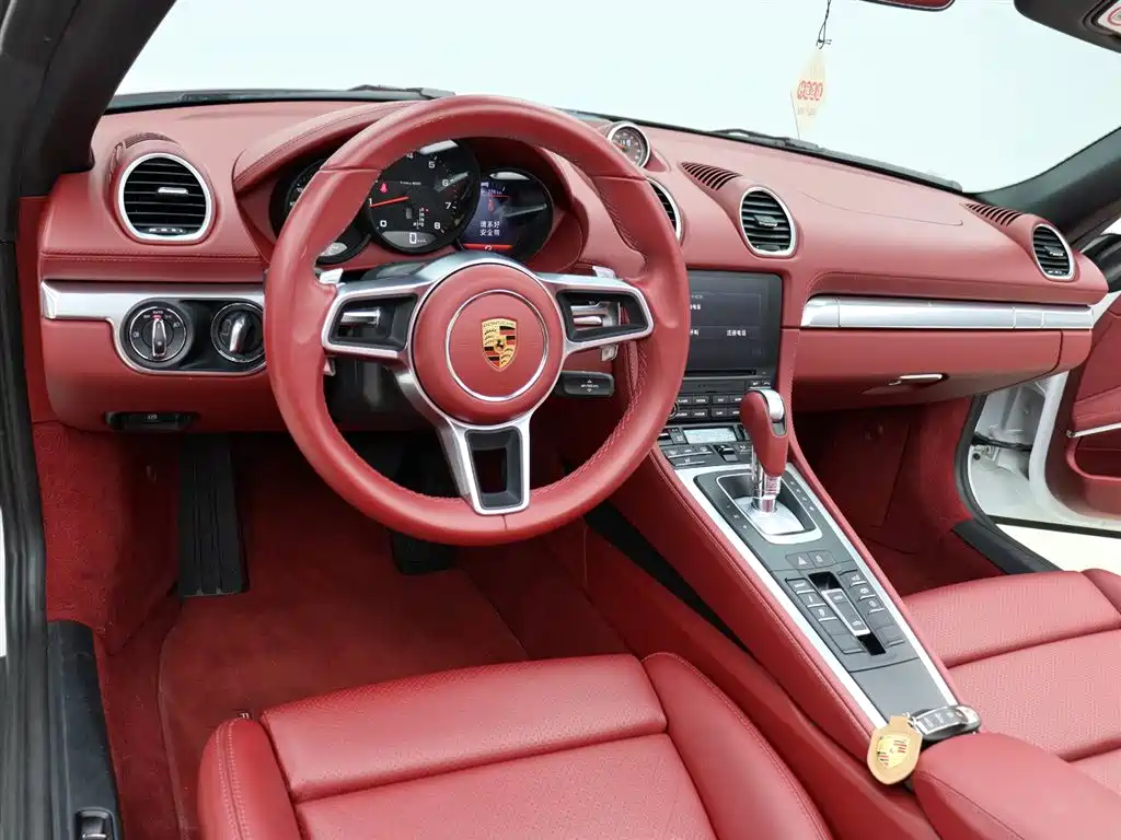 Porsche 718 2022 Boxster 2.0T фото 7