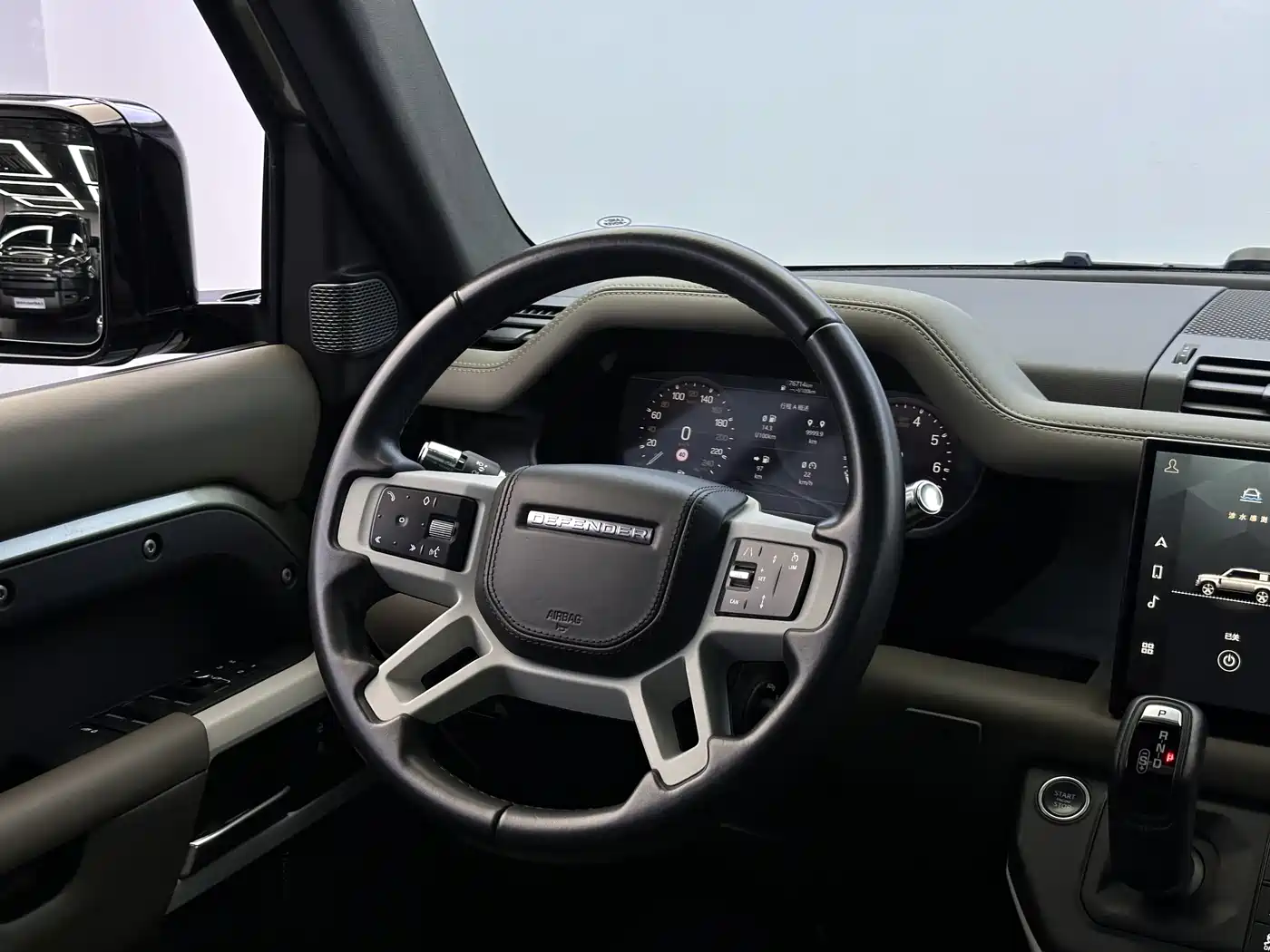Land Rover Defender 2022 110 P400 X-DYNAMIC HSE фото 22