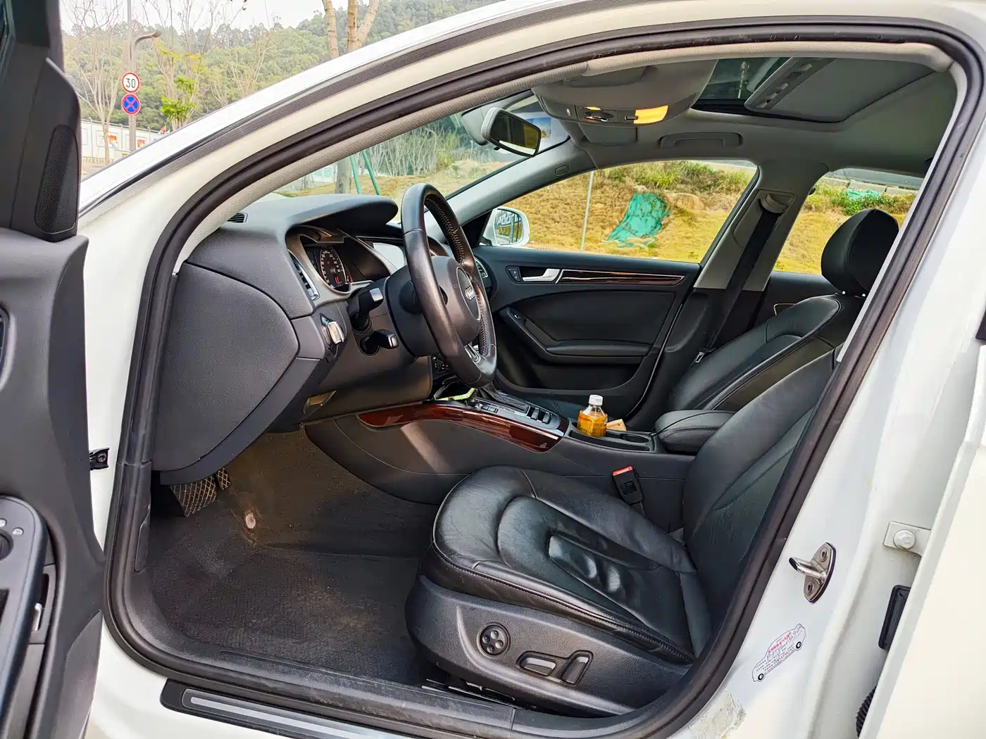 Audi A4L 2013 35 TFSI Automatic Comfort фото 4
