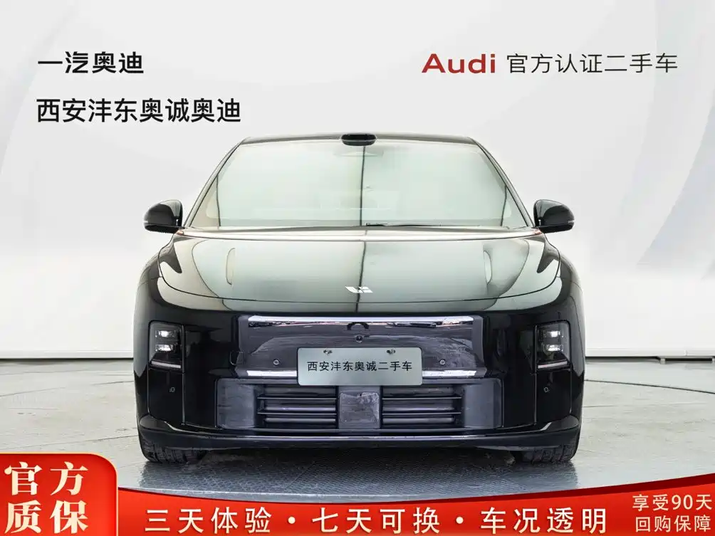 Li Auto i6 2026 2025 2WD Base Model