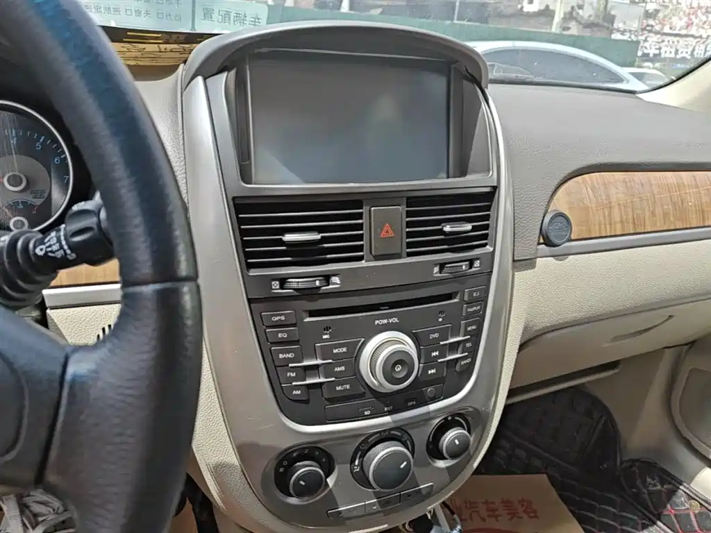 Buick Excelle 2015 1.5L Automatic Premium фото 12