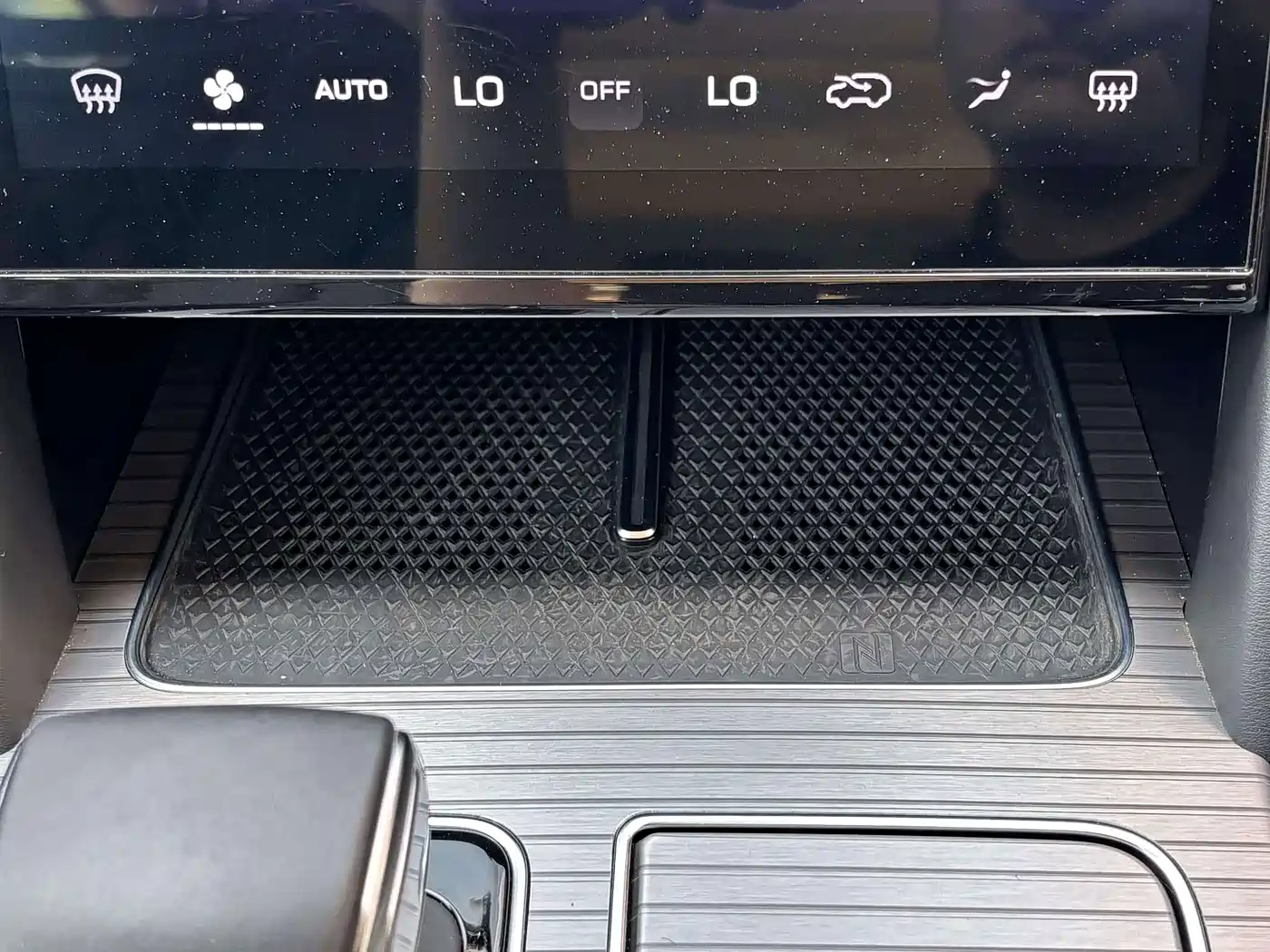 Hongqi HS7 PHEV 2024 2024 2.0T PHEV 4WD Flagship Edition 6-seater