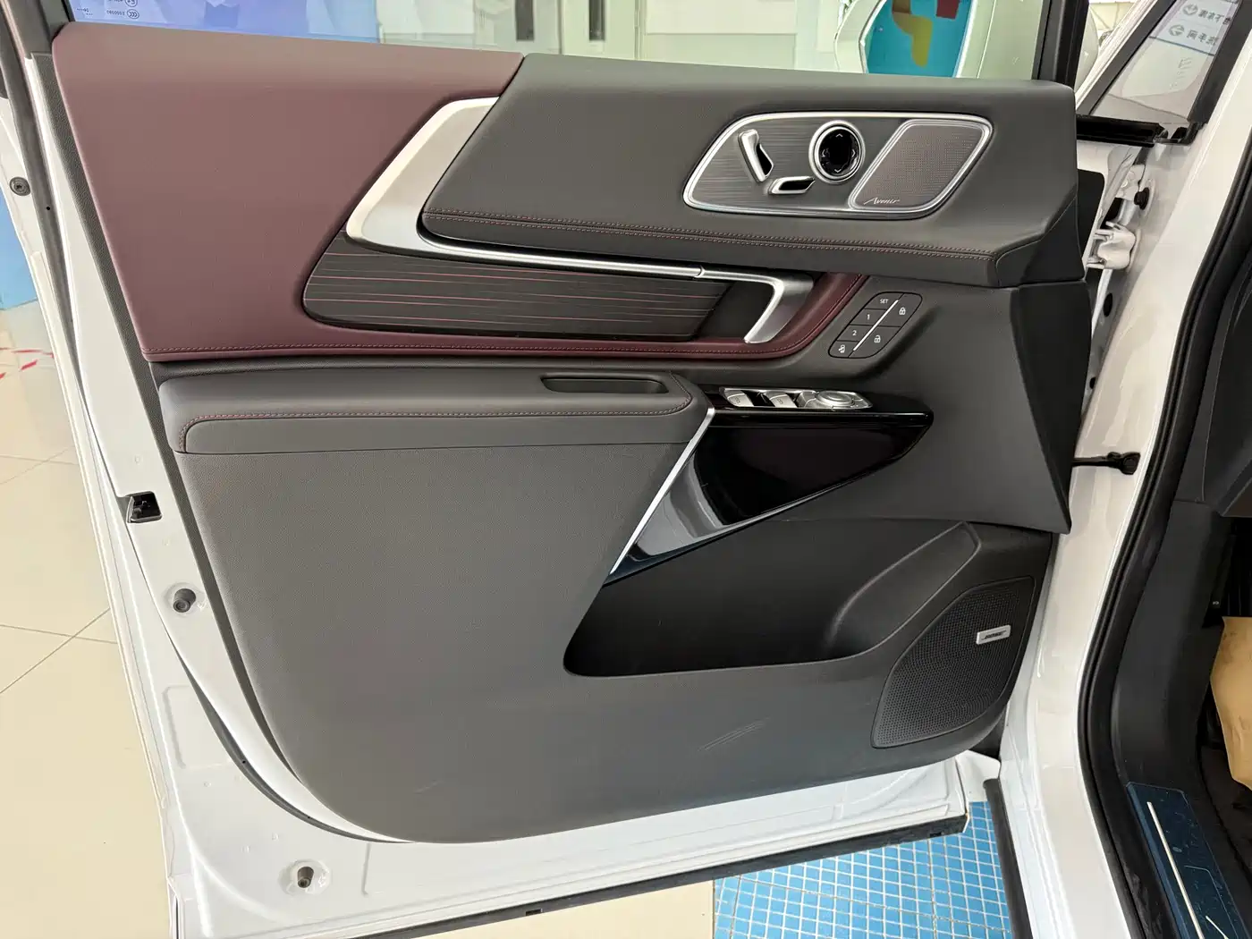 Buick Century 2025 2.0T 7-Seater World Edition фото 24