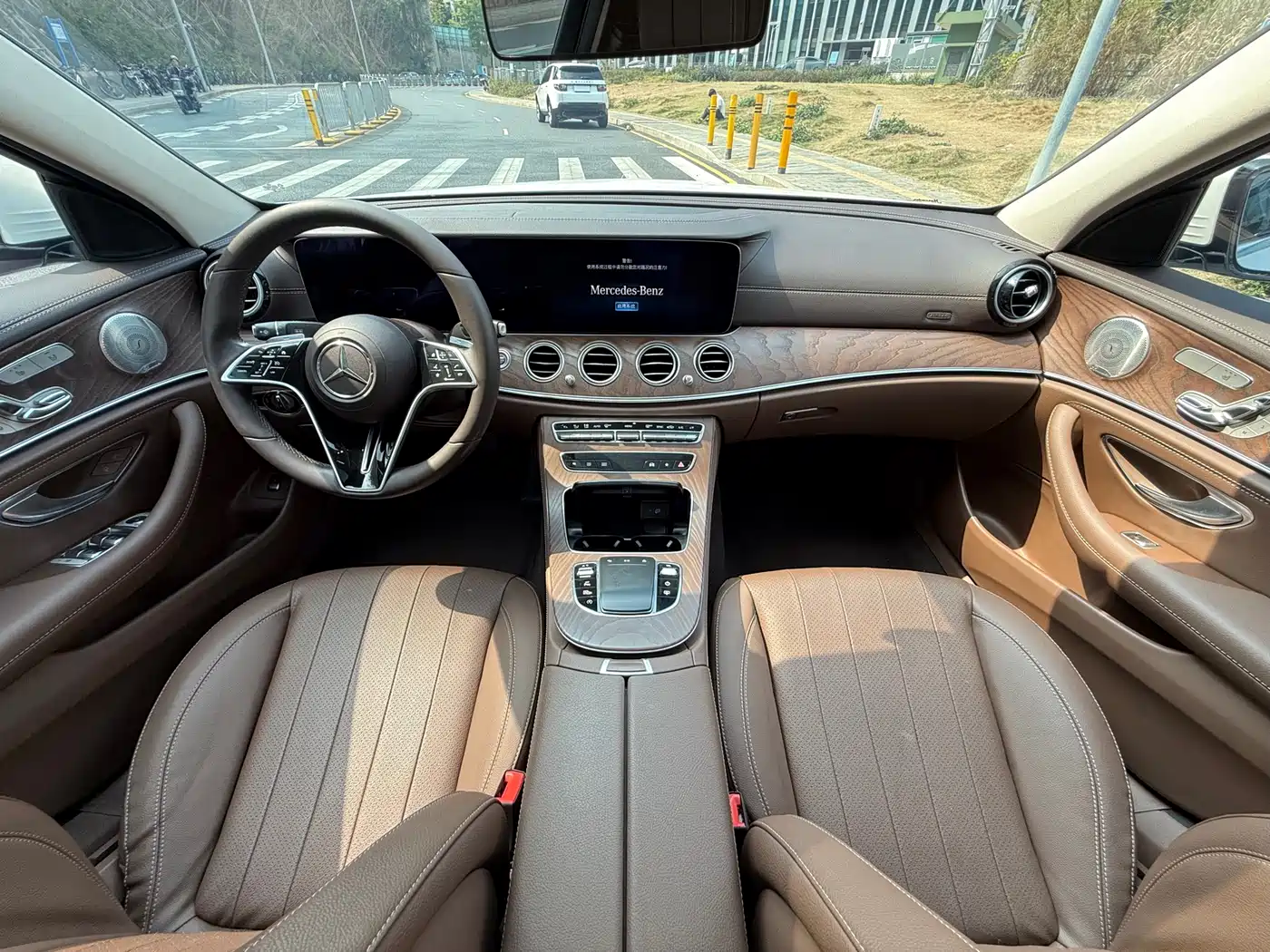 Mercedes-Benz E-Class 2021 Facelift E 300 L Luxury фото 13