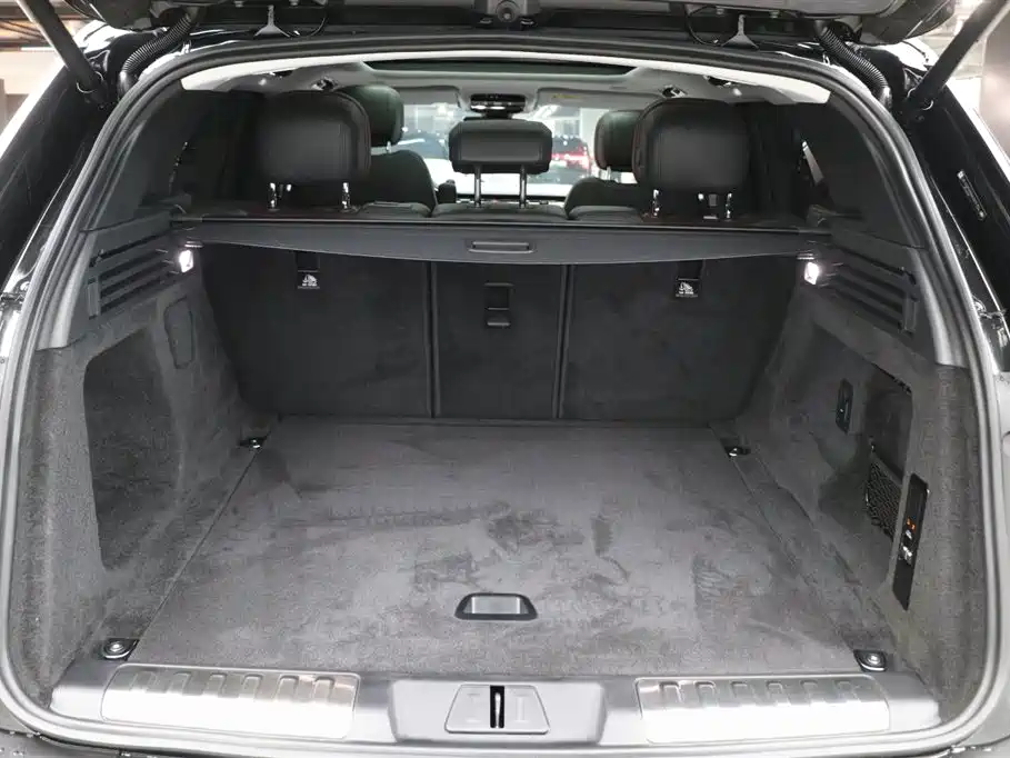 Land Rover Range Rover Sport 2024 400PS Dynamic SE фото 29