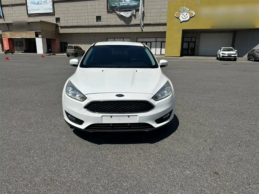 FORD FOX