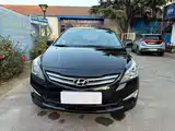 Фото 2 - Hyundai Verna