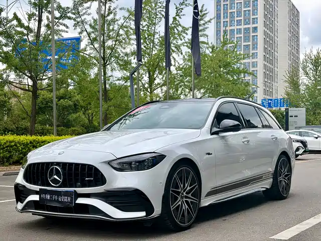 Mercedes-Benz C-Class AMG 2024 AMG C 43 4MATIC Wagon Special Edition — фото 3