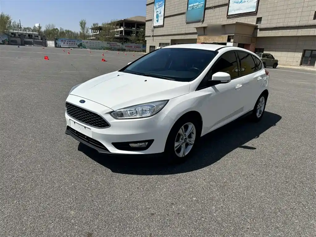 FORD FOX