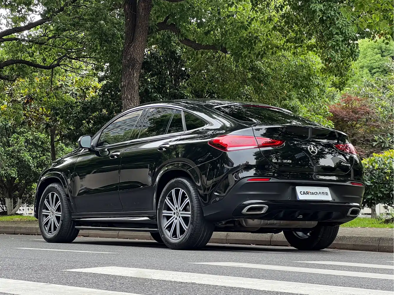 Mercedes-Benz GLE Coupe 2020 GLE 350 4MATIC Coupe SUV Luxury фото 6