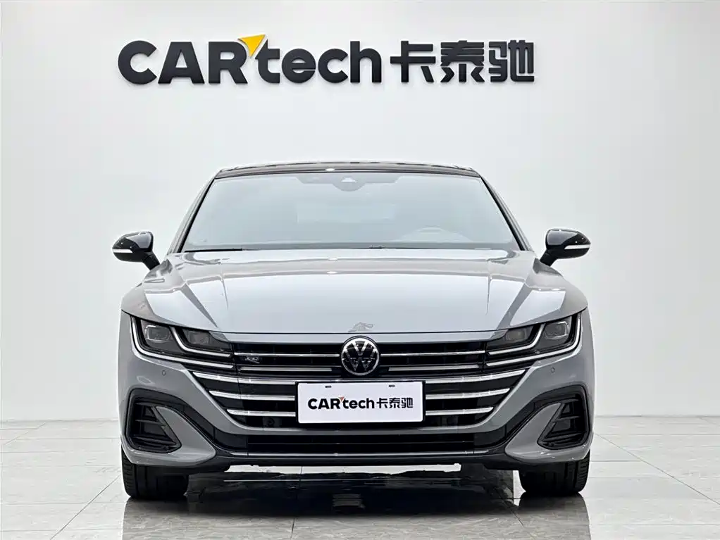 Volkswagen FAW-Volkswagen CC 2023 380TSI Eye-catching Edition фото 7