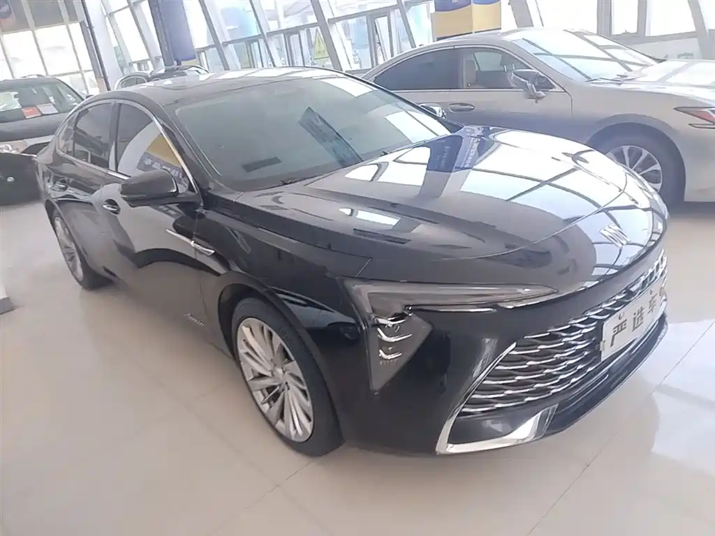 Buick LaCrosse 2023 28T Premium Edition фото 4