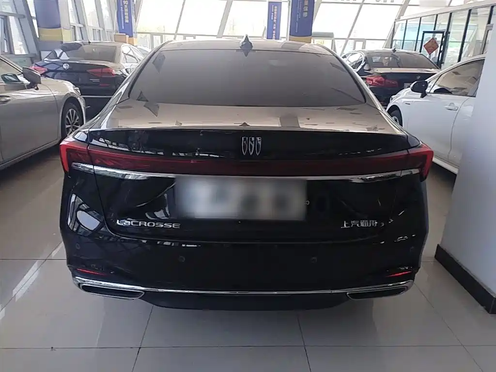 Buick LaCrosse 2023 28T Premium Edition фото 6