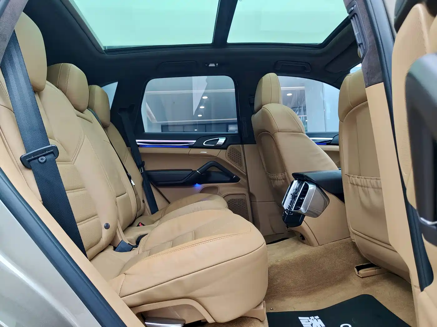 Porsche Cayenne 2015 Cayenne GTS 3.6T фото 18