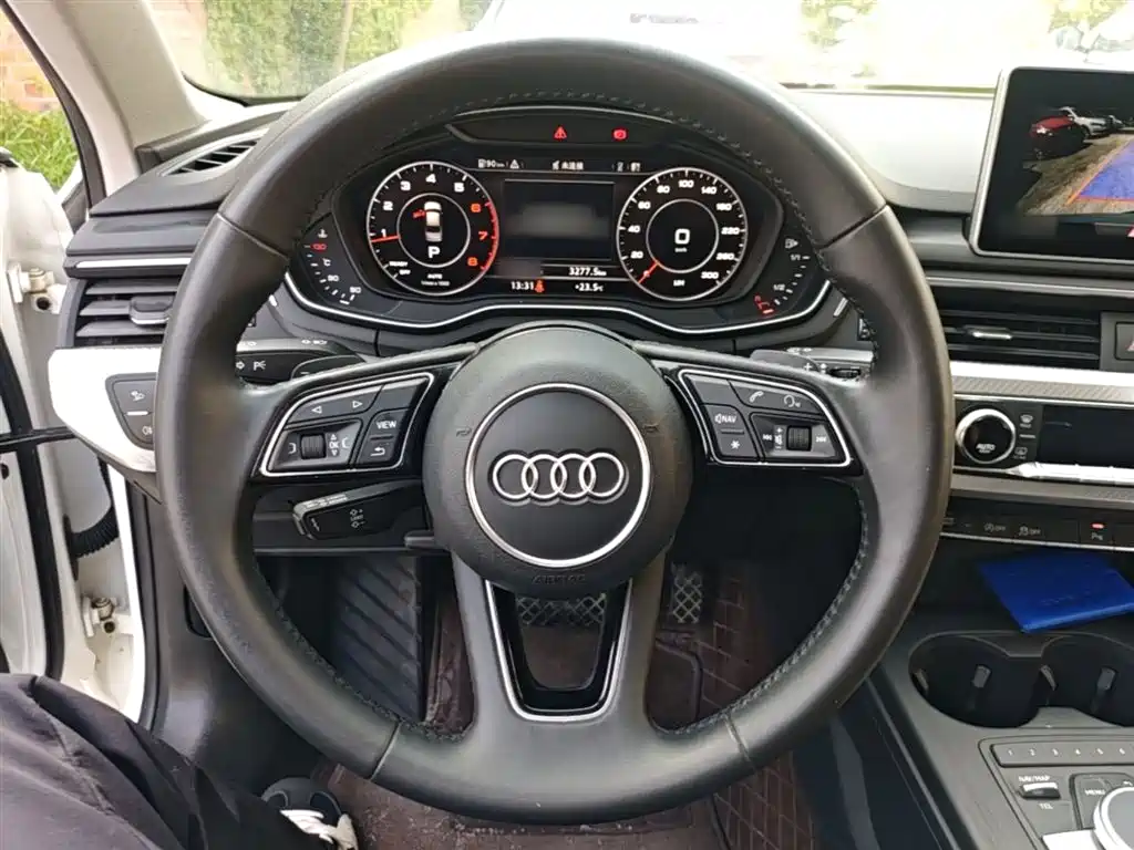 Audi A4L 2017 40 TFSI Fashion Edition фото 11