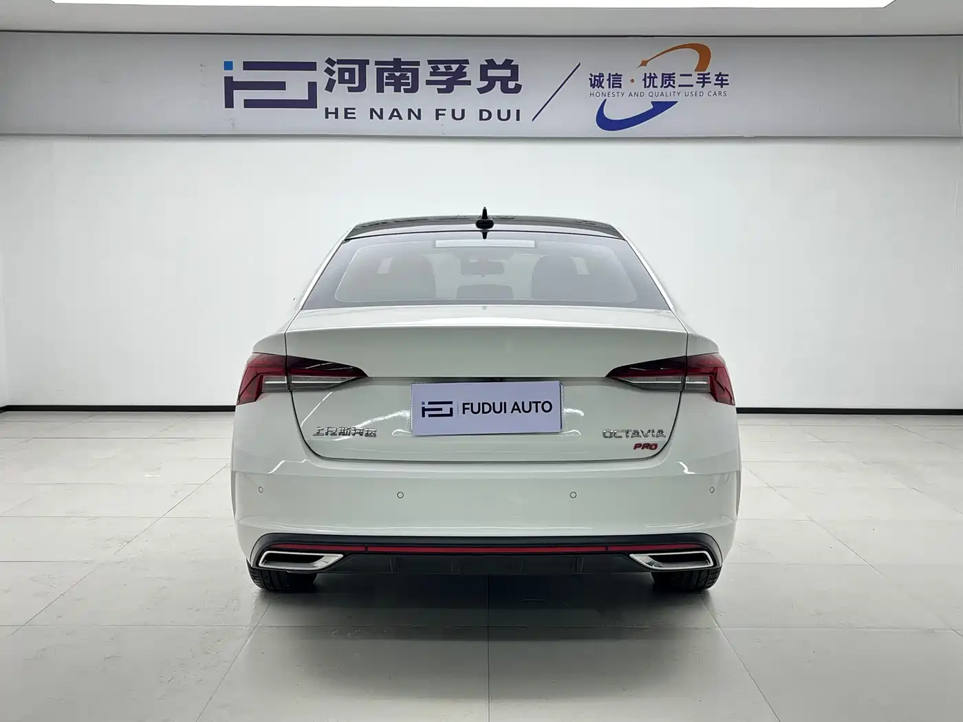 Škoda Octavia 2022 PRO TSI280 Premium Edition фото 5