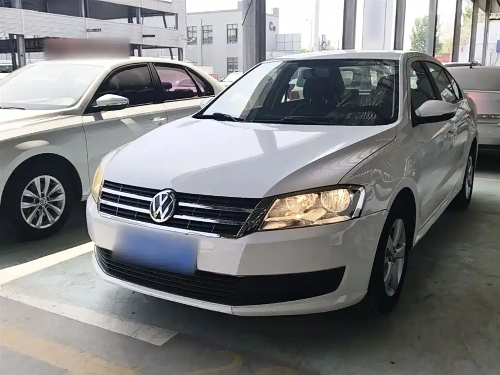 Volkswagen Lavida 2013 Facelift Classic 1.6L Automatic Trend