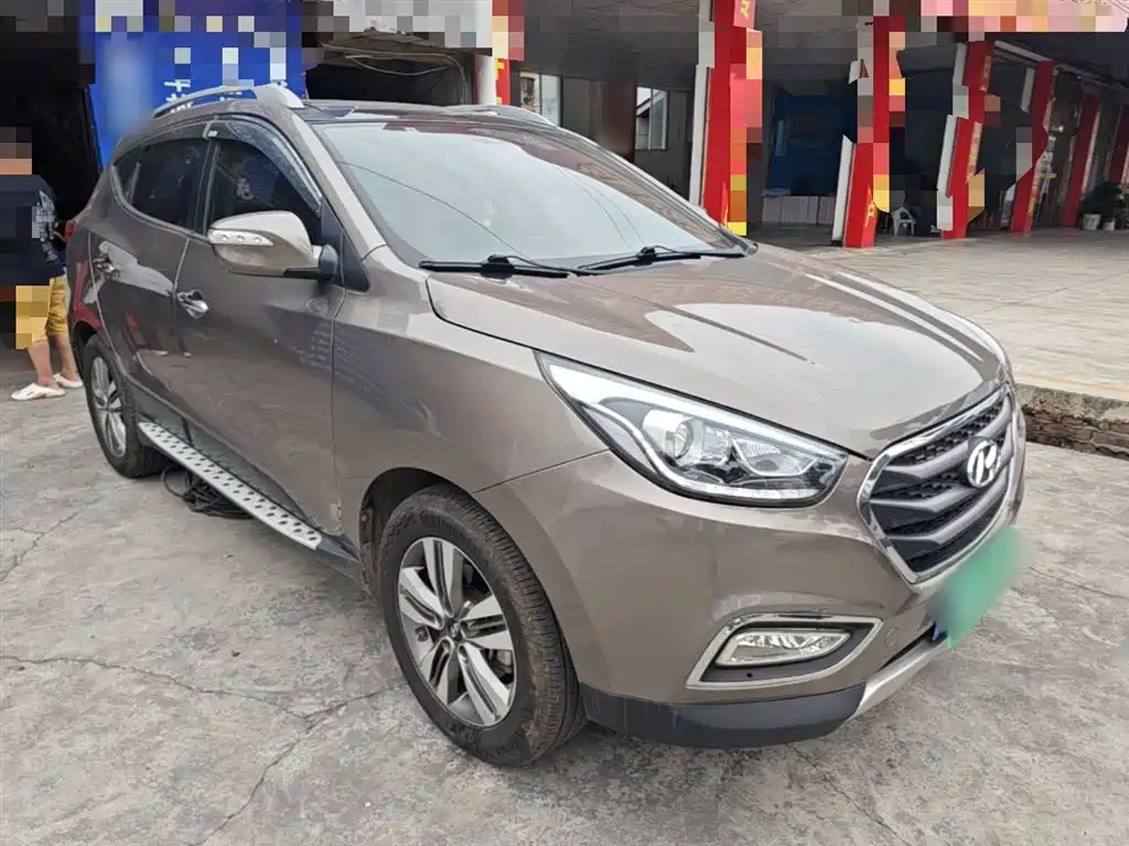 Hyundai Beijing Hyundai ix35 2015 2.0L Automatic 4WD Smart China IV фото 4