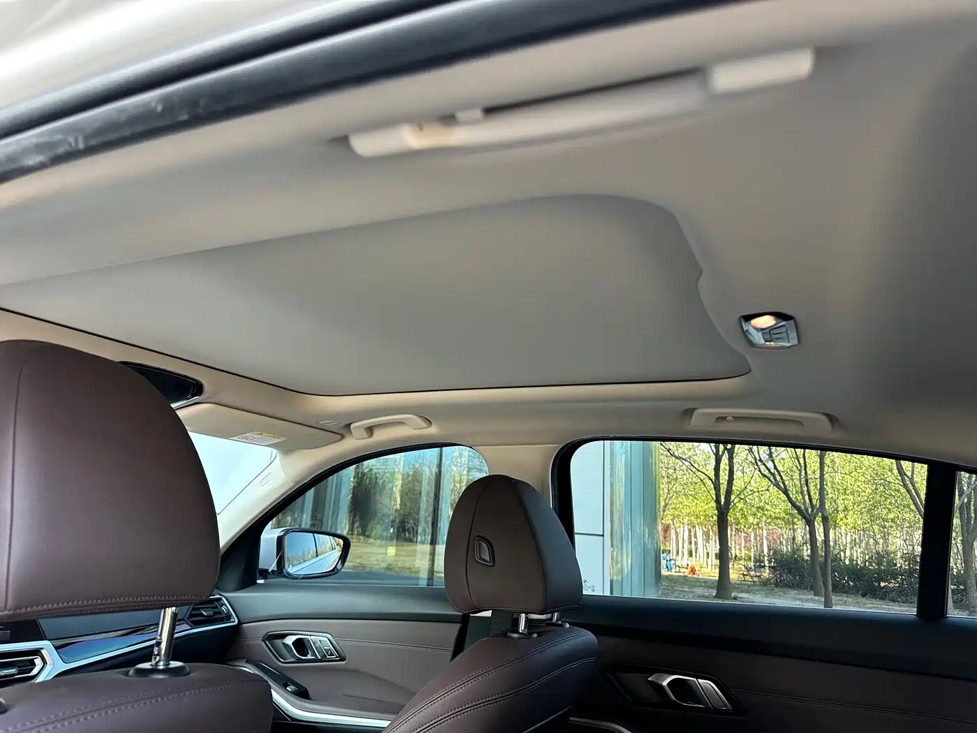 BMW 3 Series 2021 320Li M Sport Package фото 9