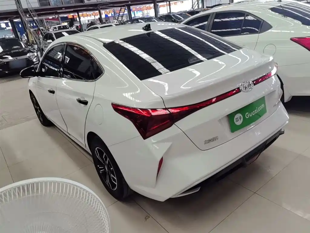 Hyundai Verna 2020 1.4L CVT GLS Cool Edition фото 5