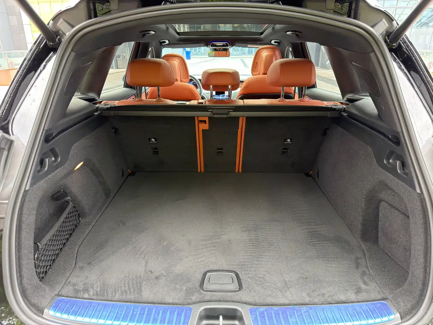 Mercedes-Benz GLC 2024 GLC 260 L 4MATIC Dynamic 5-seater фото 27
