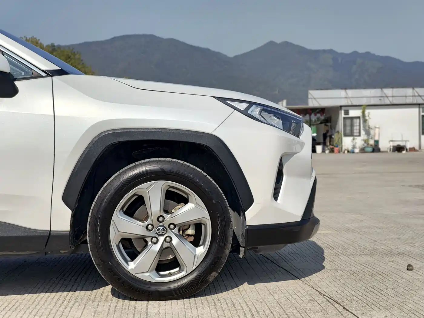 TOYOTA RAV4 RONGFANG