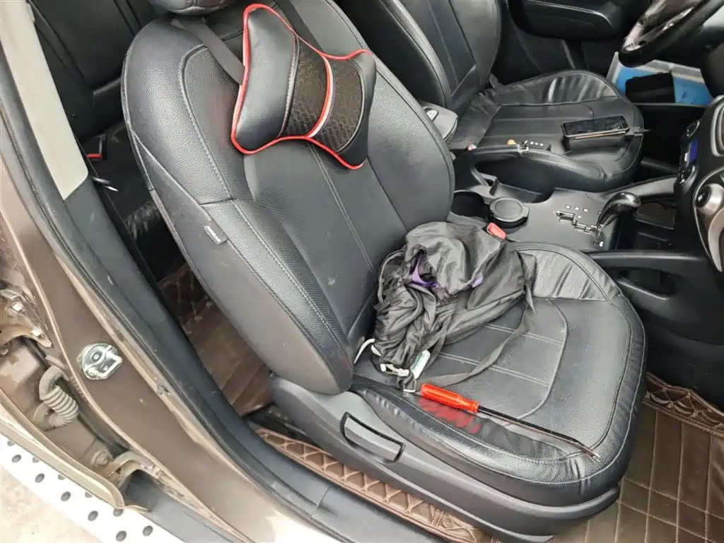 Hyundai Beijing Hyundai ix35 2015 2.0L Automatic 4WD Smart China IV фото 25