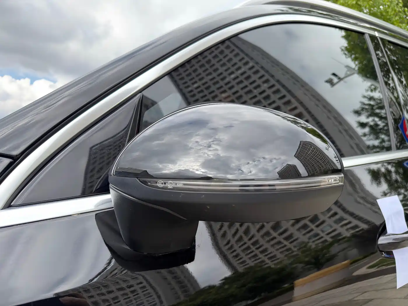 Mercedes-Benz GLC 2024 GLC 260 L 4MATIC Dynamic 5-seater фото 15