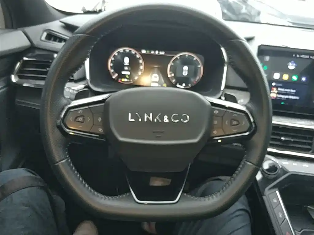 Lynk & Co 06 2023 Remix 1.5T Power Pro фото 11