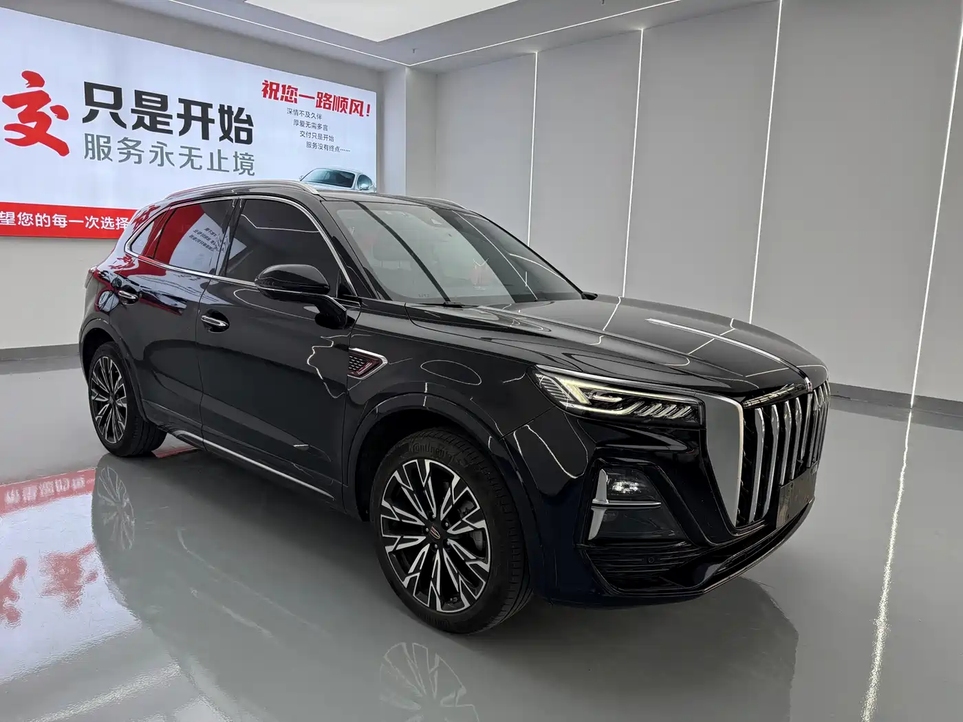 Hongqi HS5 2023 2.0T AWD Flag Enjoy Pro Edition фото 3