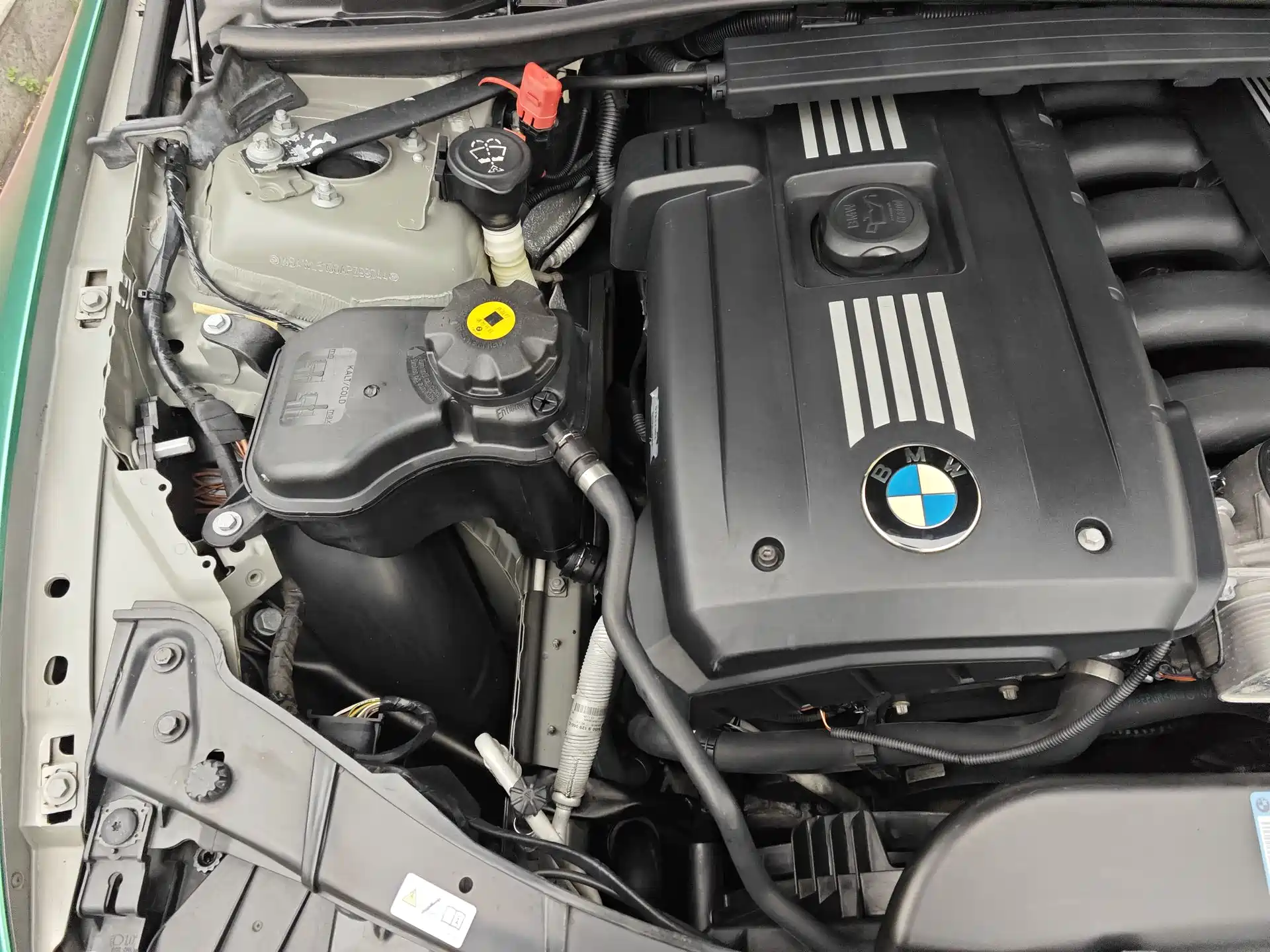 Photo 26 - BMW 3 Series (Import)