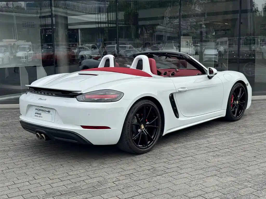 Porsche 718 2022 Boxster 2.0T фото 3